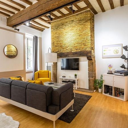 Leperdit - Bel Appartement De Charme - Hypercentre Rennes Eksteriør billede
